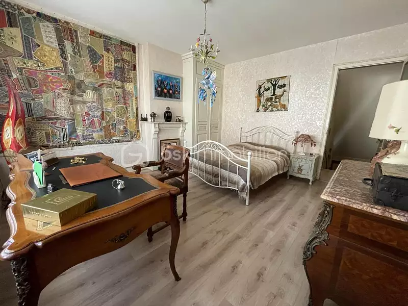 Maison, 402 m²