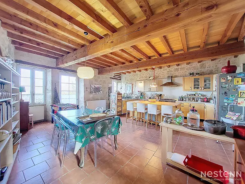 Maison, 227 m²