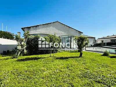 Maison, 166 m²