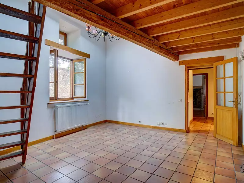 Maison, 166 m²