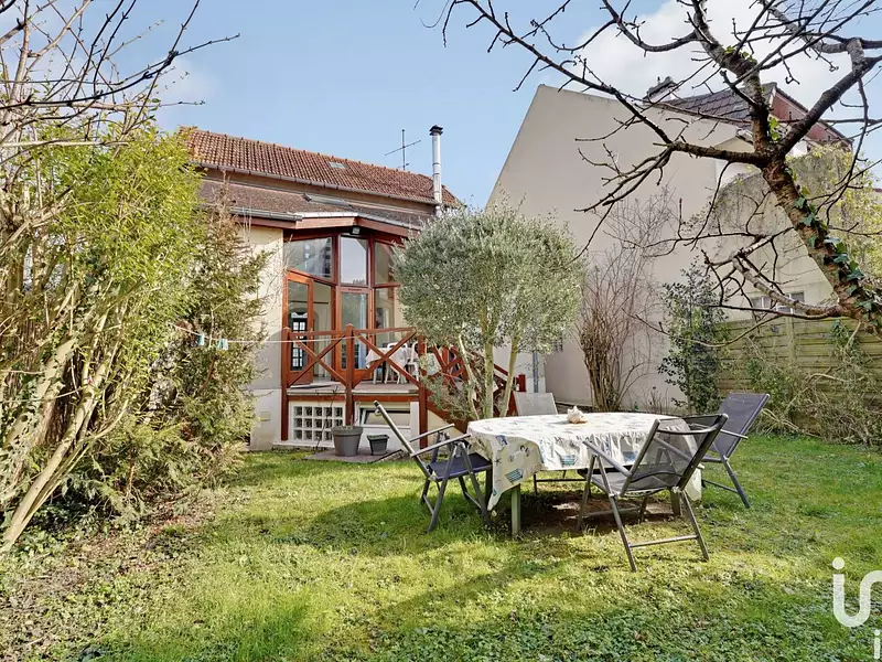 Maison, 137 m²