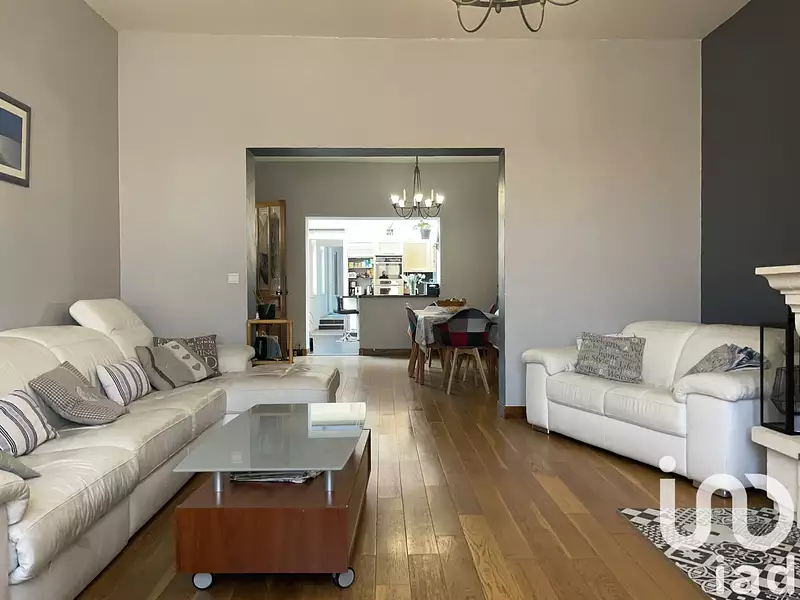 Maison, 290 m²