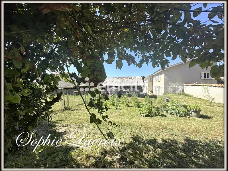 Maison, 212 m²