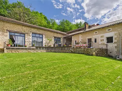 Maison, 360 m²
