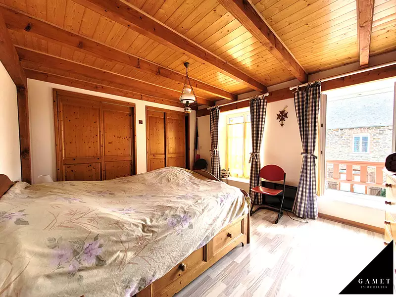 Maison, 205 m²