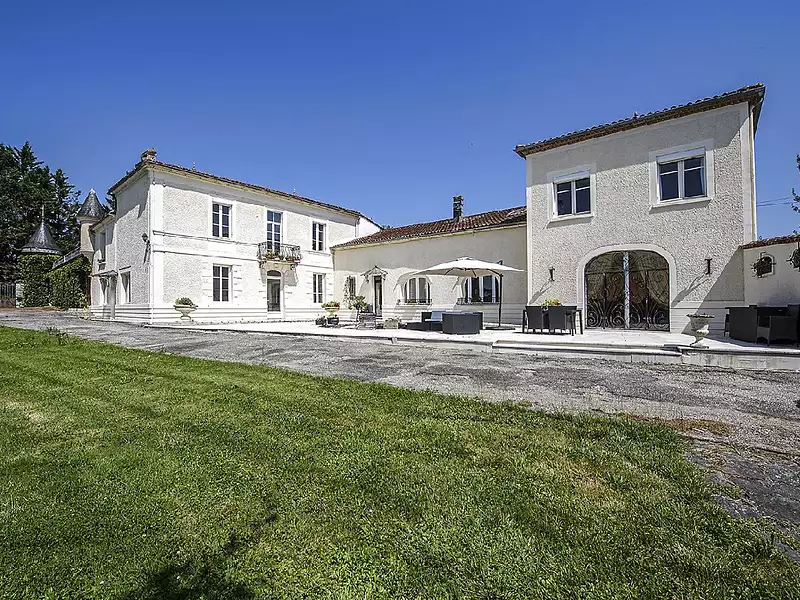 Terrain, 210 000 m²