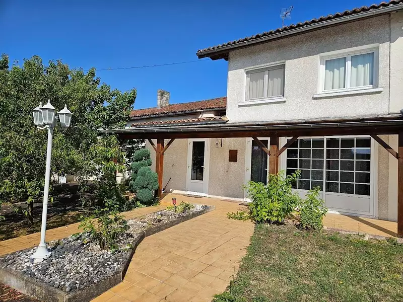 Maison, 200 m²
