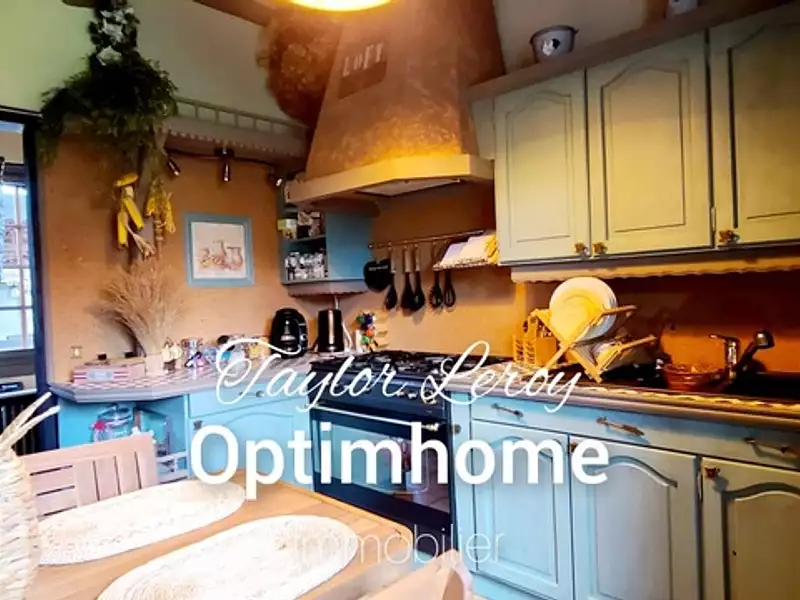 Maison, 151 m²