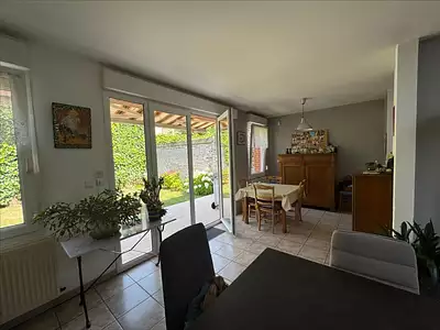 Maison, 161,23 m²
