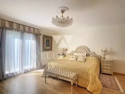 Maison, 350 m²