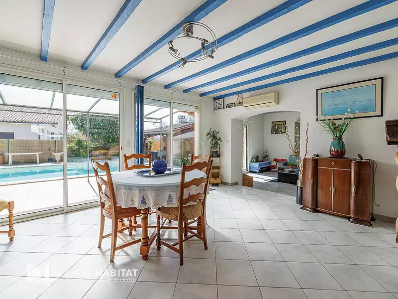 Maison, 182 m²