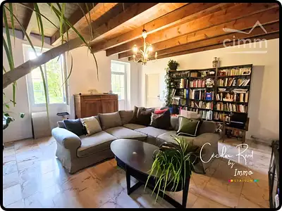 Maison, 230 m²