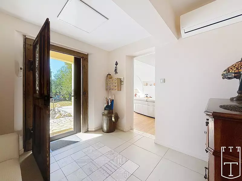 Maison, 191 m²