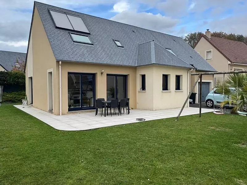 Maison, 145 m²