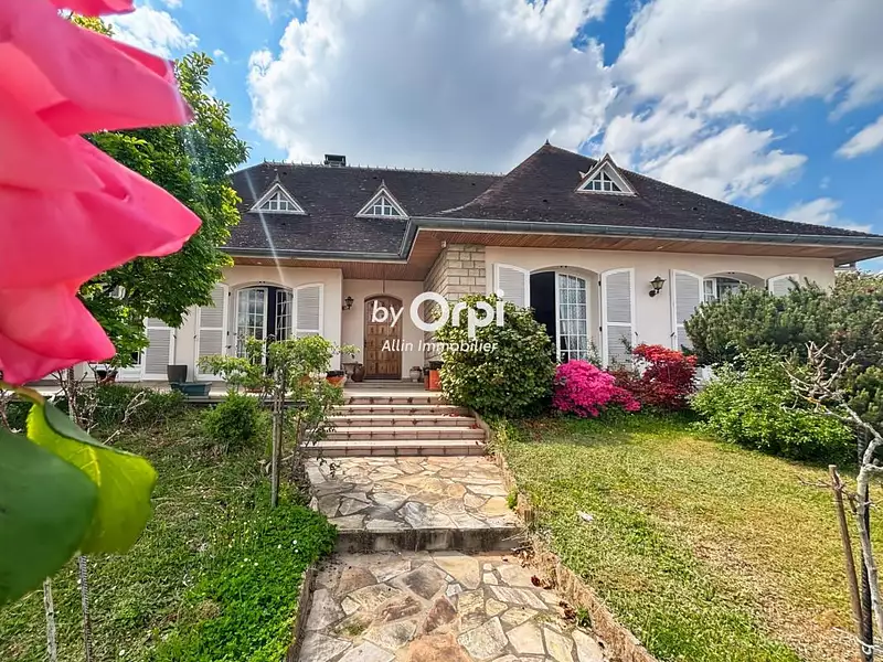 Maison, 145 m²