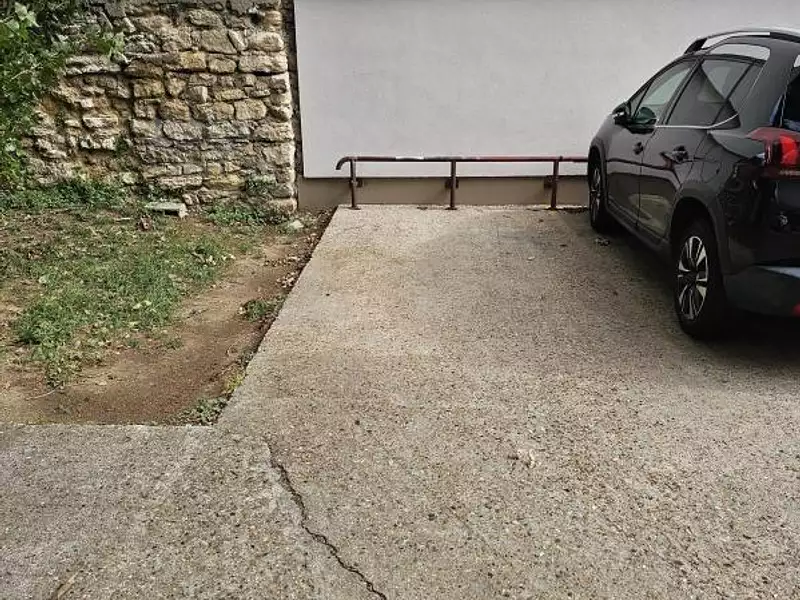 Parking, 7 m²