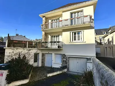 Maison, 250 m²