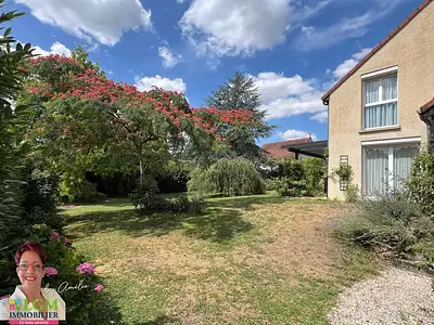 Maison, 180 m²