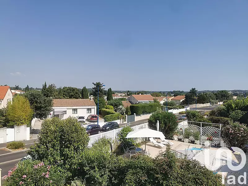 Maison, 220 m²