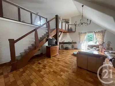 Maison, 225,8 m²