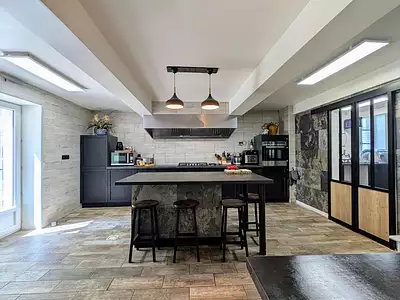 Maison, 385 m²