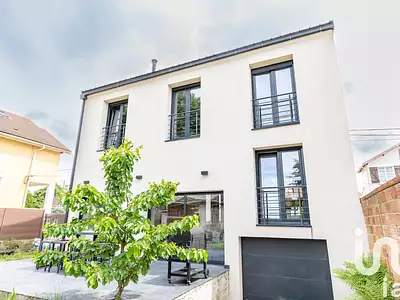 Maison, 147 m²