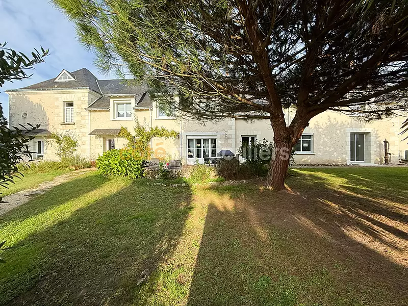 Maison, 380 m²