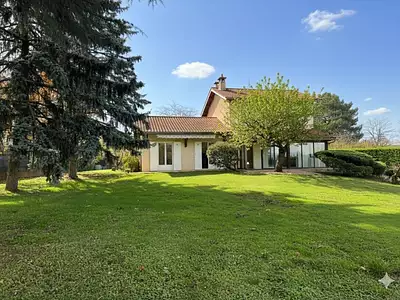 Maison, 214 m²