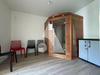 Maison, 248 m²