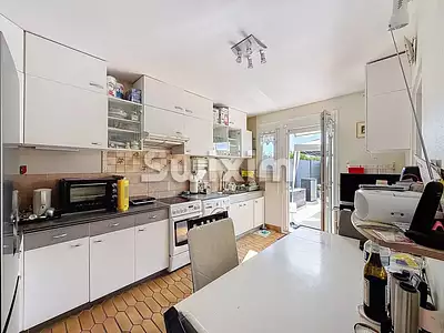 Maison, 99 m²