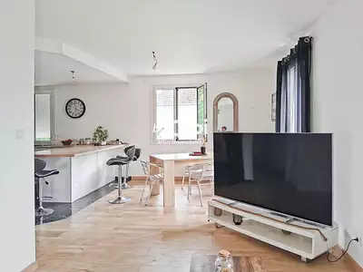 Maison, 144 m²