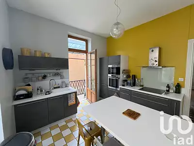 Maison, 203 m²