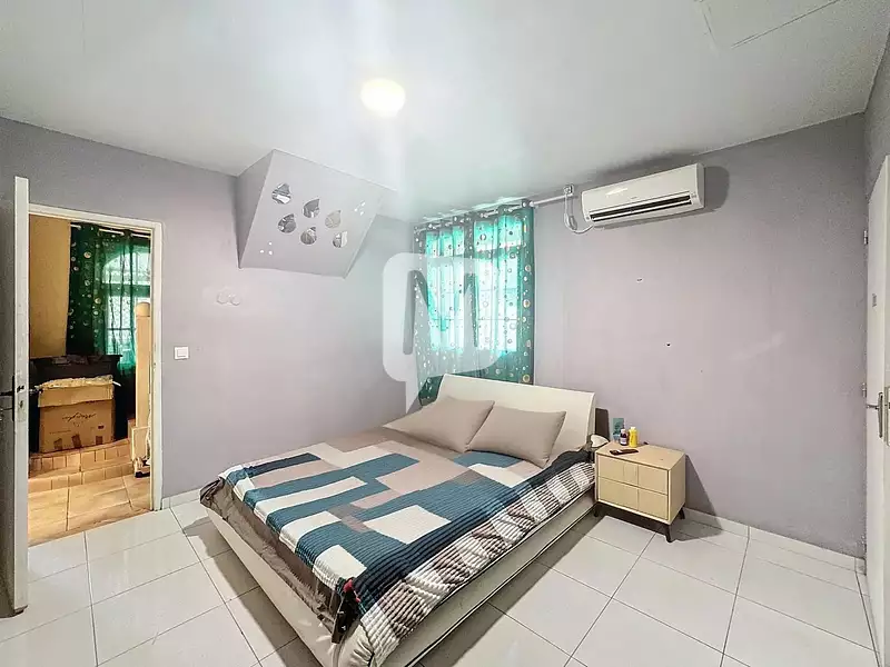 Immeuble, 77,12 m²