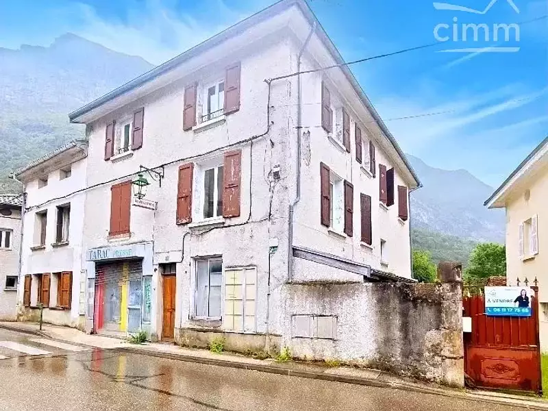 Immeuble, 288 m²