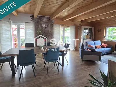 Maison, 114 m²