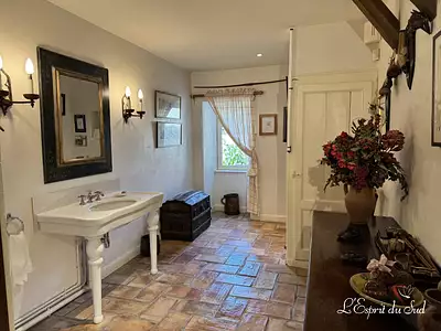 Maison, 750 m²