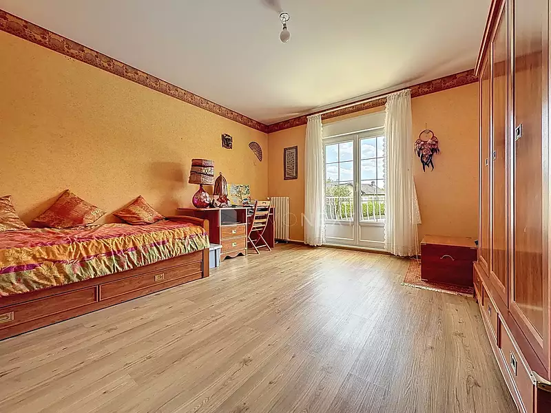 Maison, 203 m²
