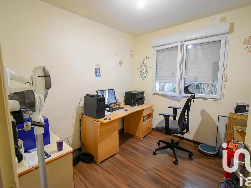 Maison, 196 m²