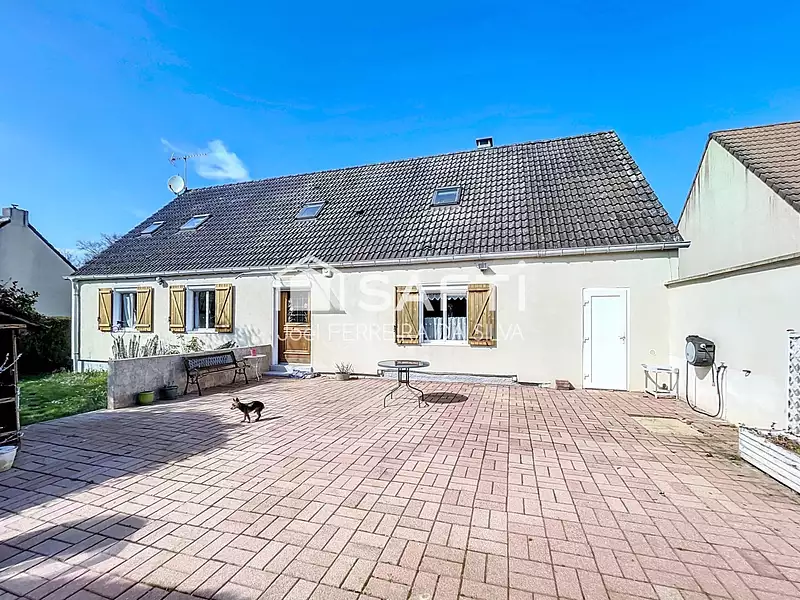 Maison, 167 m²