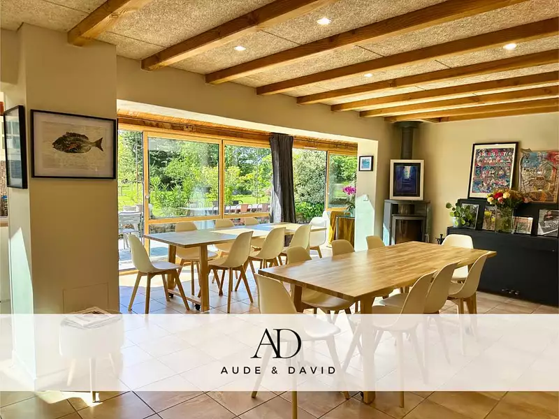 Maison, 340 m²