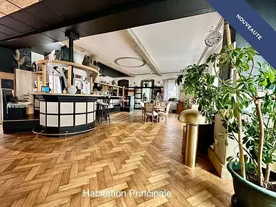 Immeuble, 355 m²