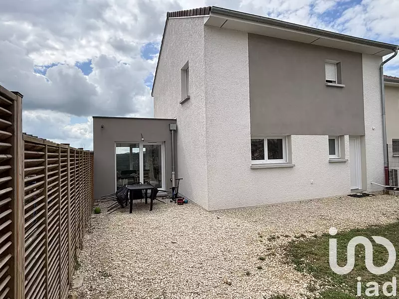 Maison, 104 m²