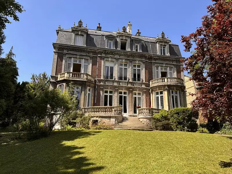 Appartement, 242 m²