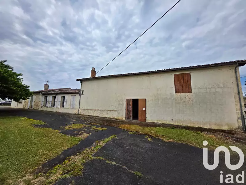 Maison, 225 m²