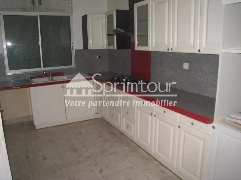 Maison, 200 m²
