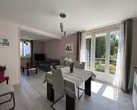 Maison, 225 m²