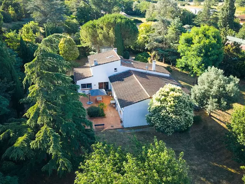 Maison, 220 m²