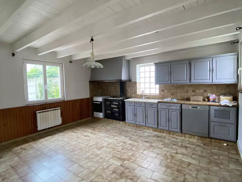 Maison, 196 m²