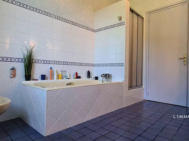 Maison, 299,32 m²