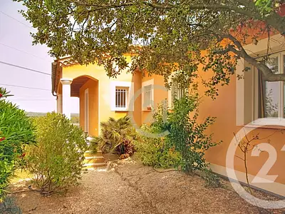 Maison, 285,44 m²